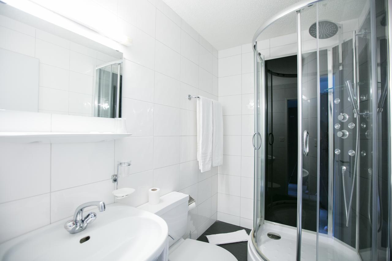 Hotel Tellsplatte Sisikon Екстер'єр фото